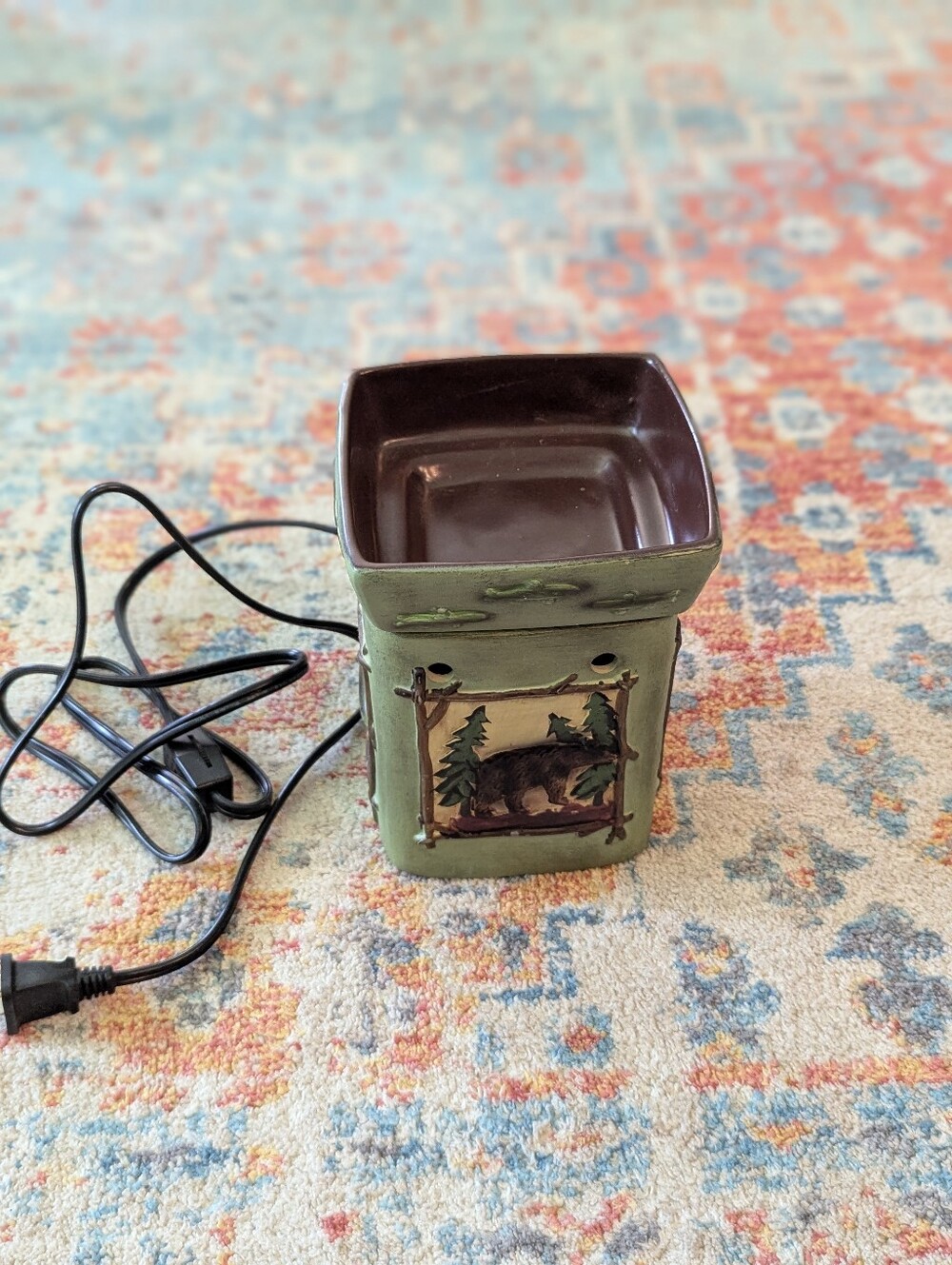 Scentsy Lodge Full Size Retired Warmer Moose Bear Fish Pine Rustic Cabin w Bulb
